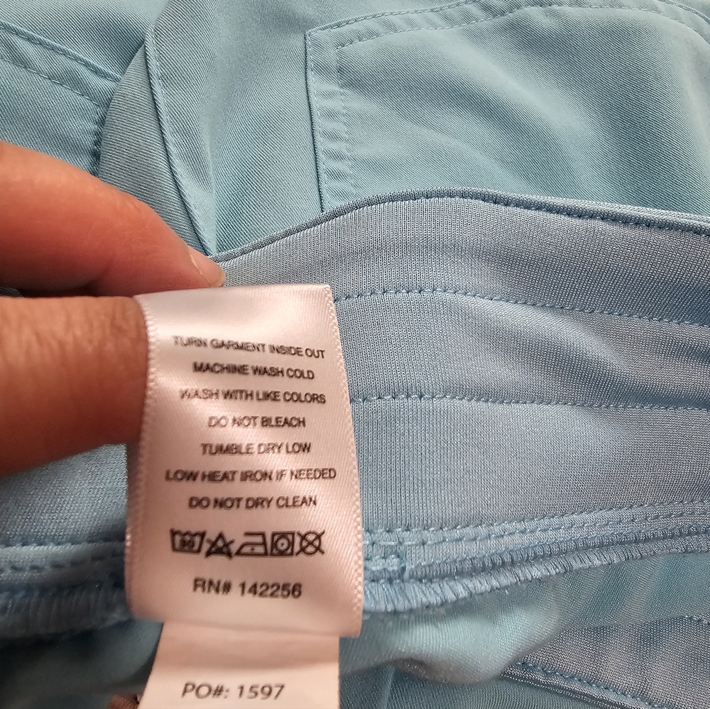 FIGS Women's Zamora Jogger Scrub Pants - Neon Blue Sz: XS - Picture 13 of 14
